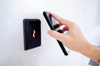 scanning door with code on mobile phone